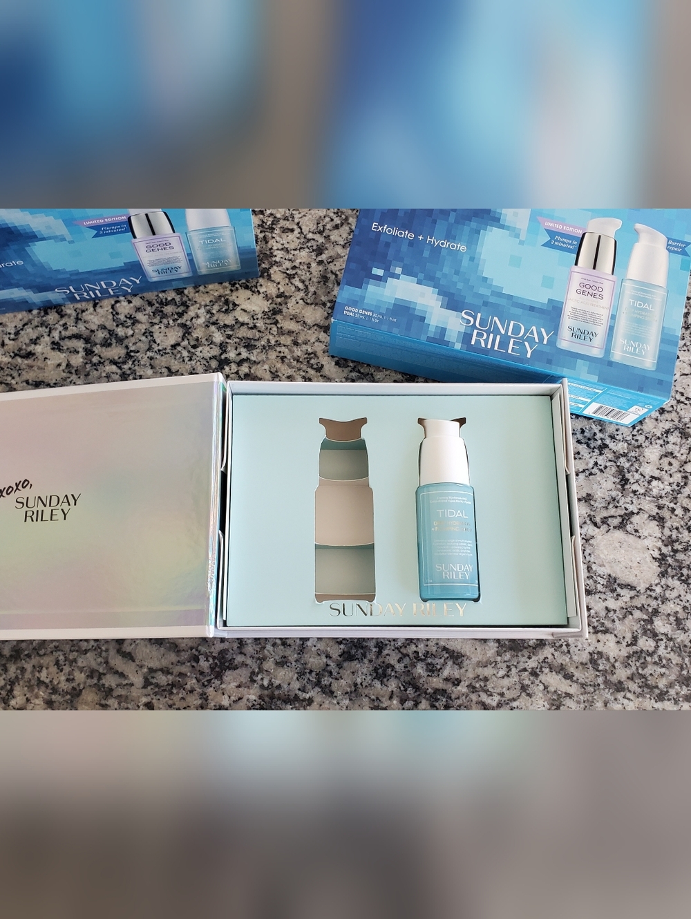 HOLD FOR @adrianb1984- NIB Sunday Riley Tidal - Hydration Plumping Serum, 1 Oz - Picture 3 of 5